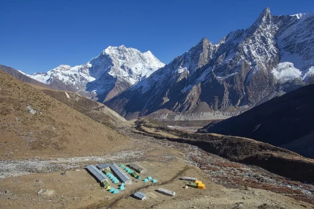 Manaslu circuit tsum valley trek