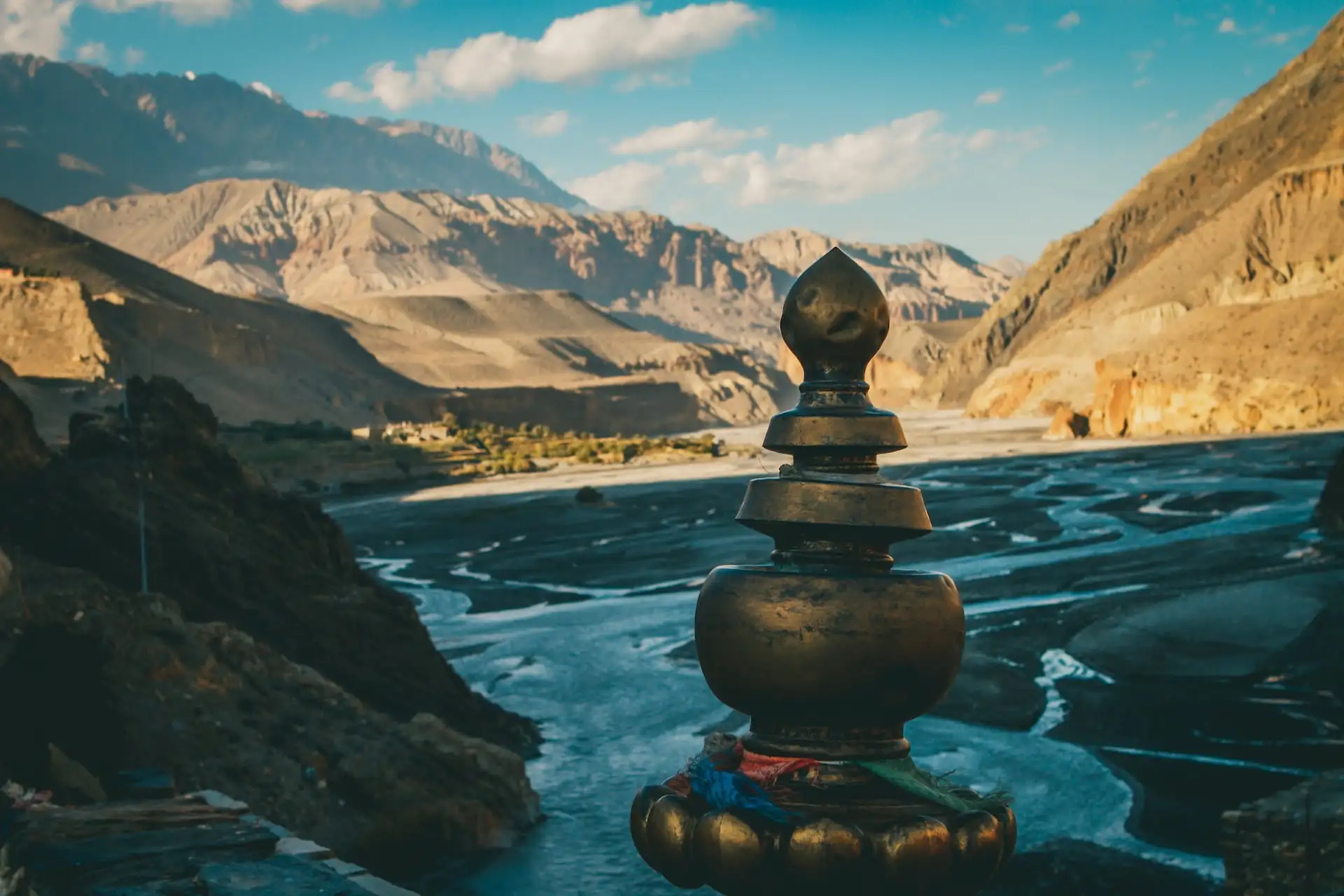Kagbeni and the Kali Gandaki river below Muktinath