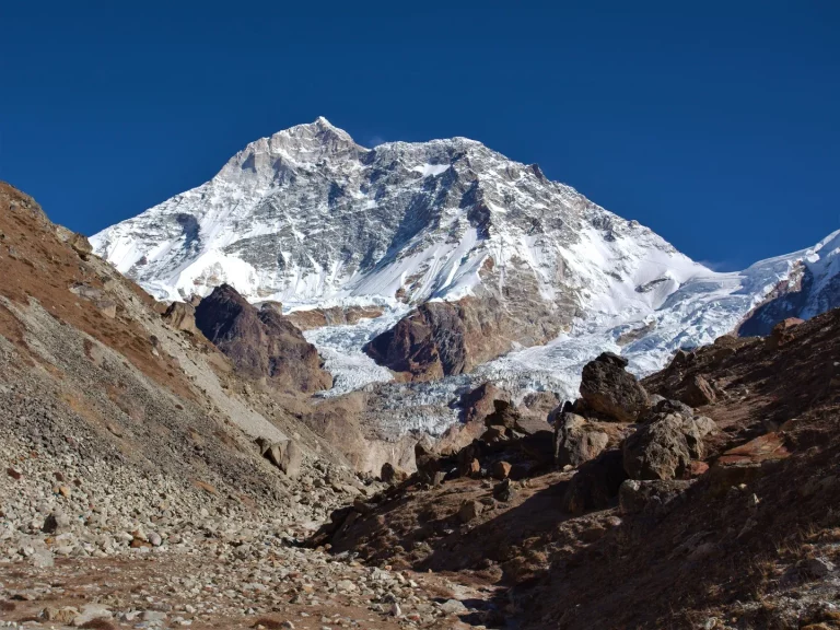 makalu base camp trek