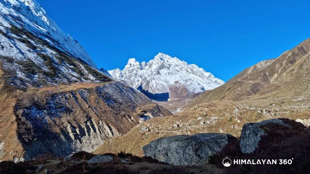 Manaslu Circuit Trek